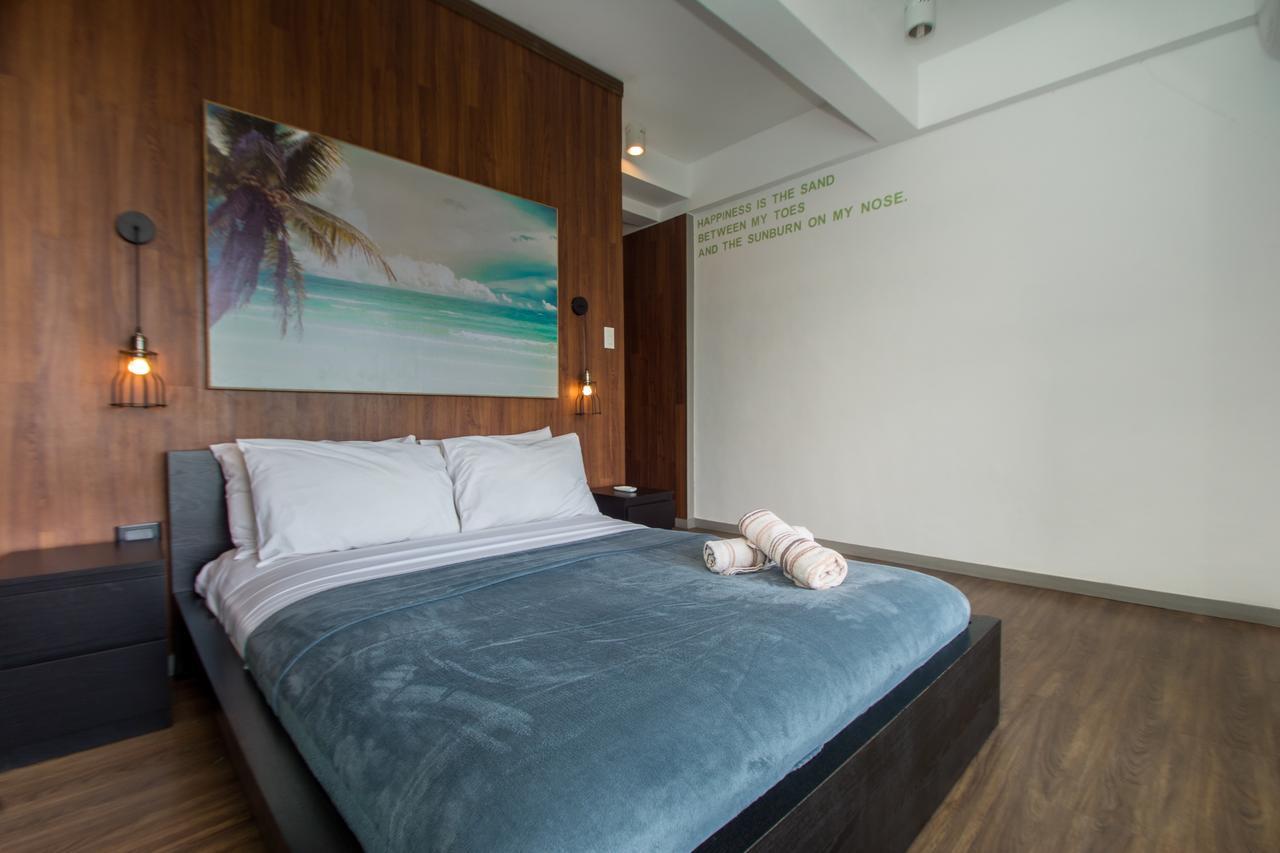 Luxeview Hotel Balabag  Экстерьер фото